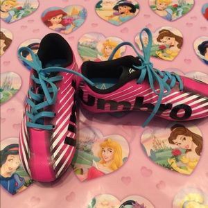 EUC Umbro Cleats Sz 9 Girls